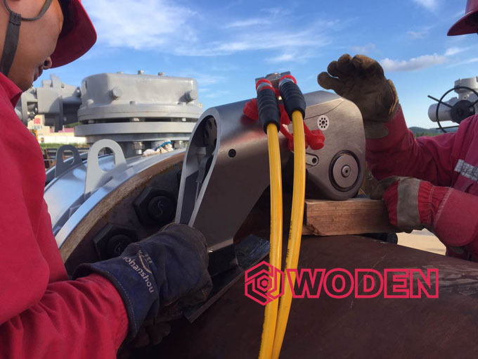 沃頓液壓扳手應用于中石油大興安嶺某輸油站情景 沃頓液壓扳手應用于中石油大興安嶺某輸油站情景