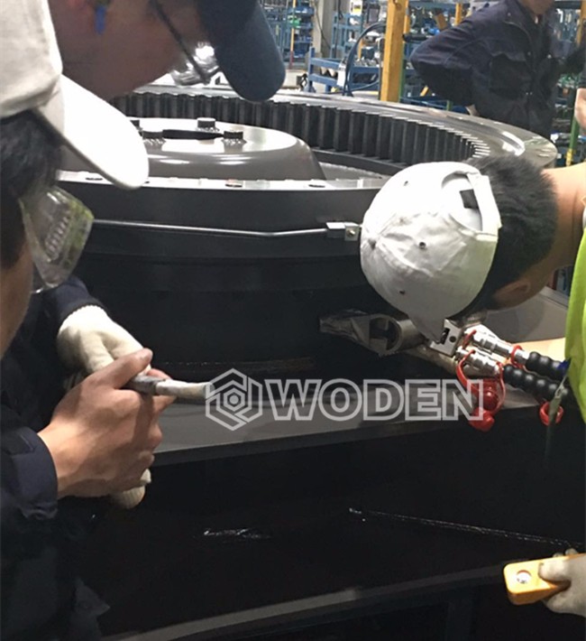 沃頓液壓扳手應(yīng)用于沃爾沃生產(chǎn)現(xiàn)場 沃頓液壓扳手應(yīng)用于沃爾沃生產(chǎn)現(xiàn)場